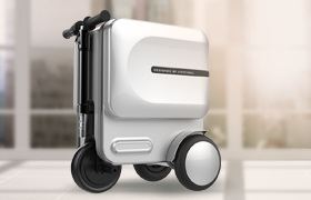 SE3 d’Airwheel est bien au-delà d'une valise, qui devient un appareil de mouvement personnelle.